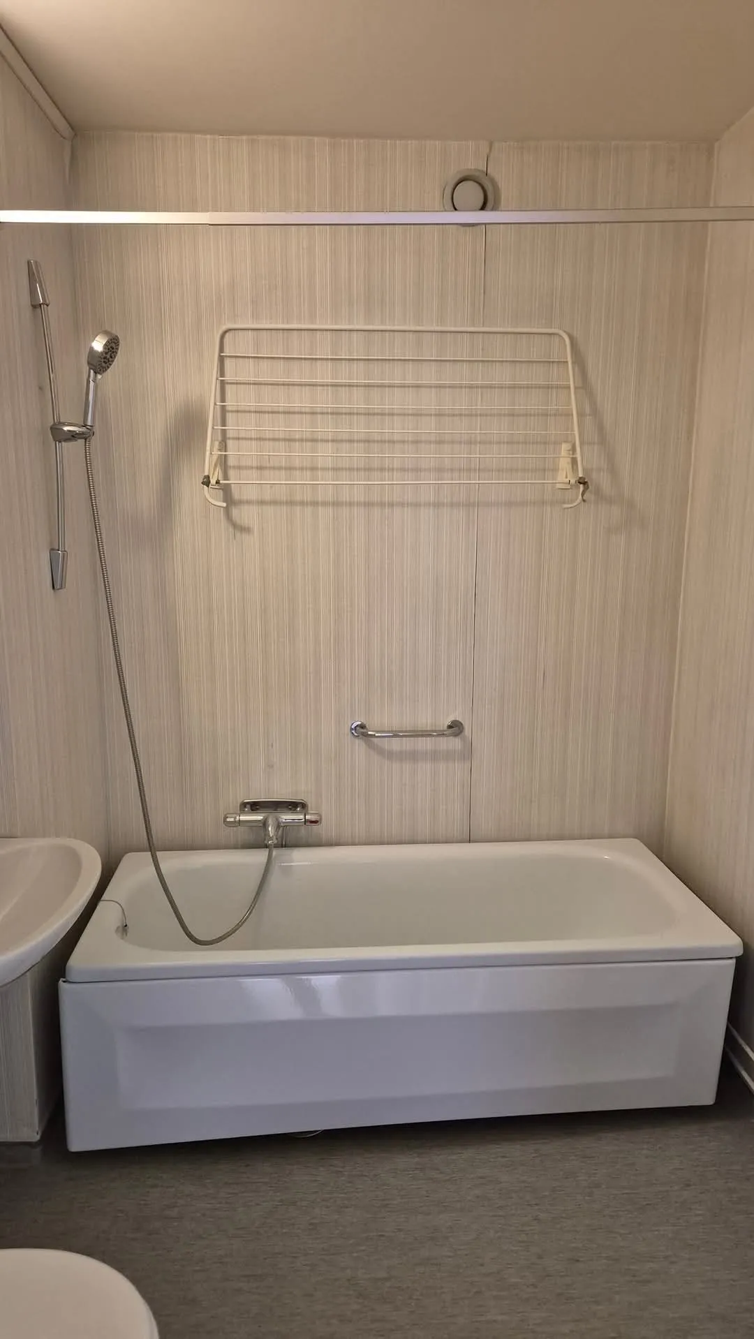 Hyreslägenhet på Vikingstad i vikingstad