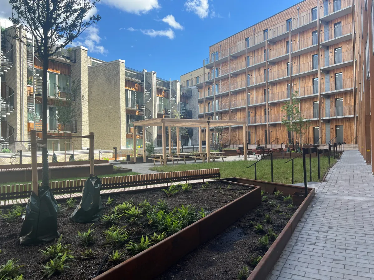 Hyreslägenhet på Täby i taby