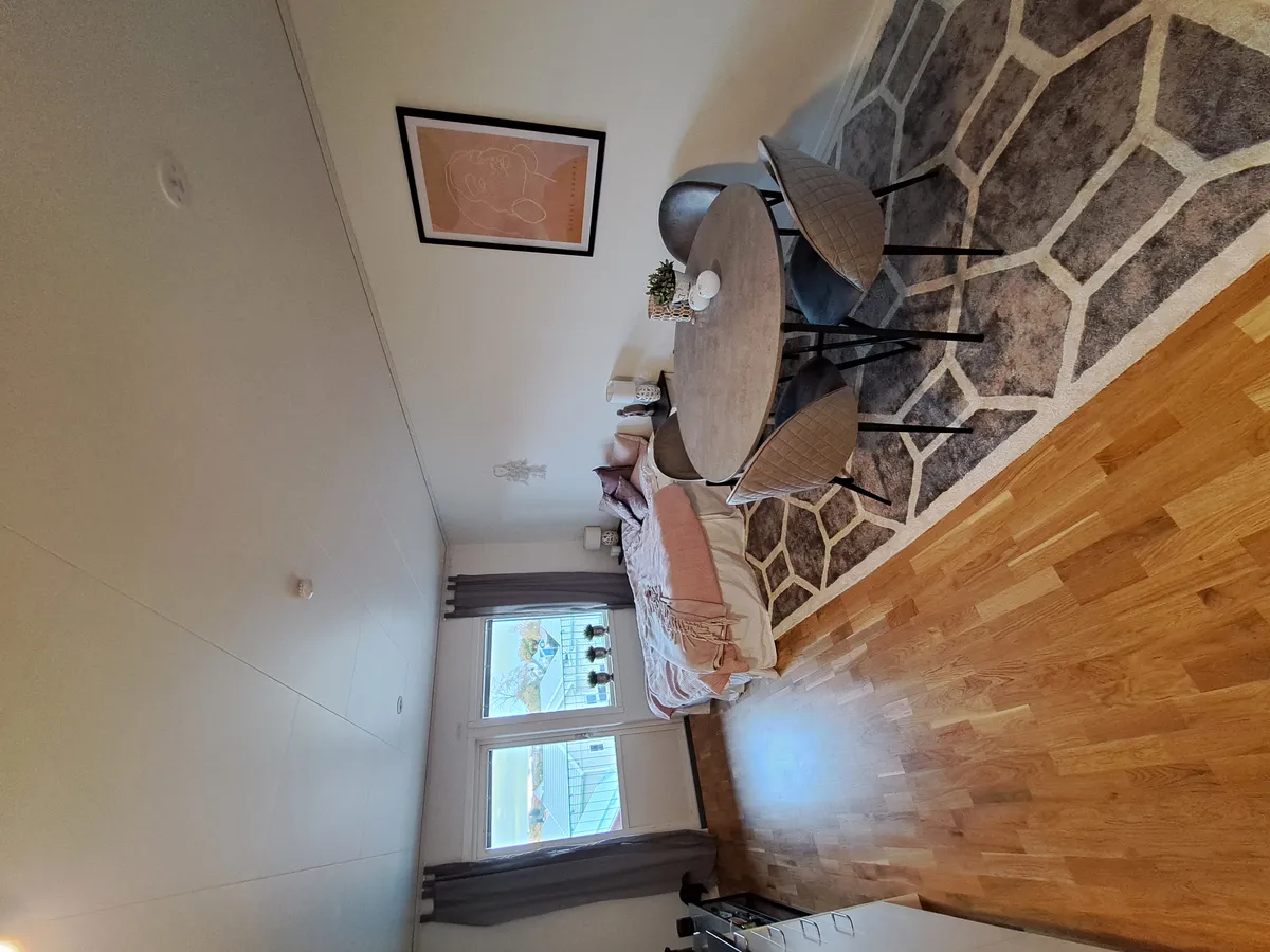 Hyreslägenhet på Vara i vara