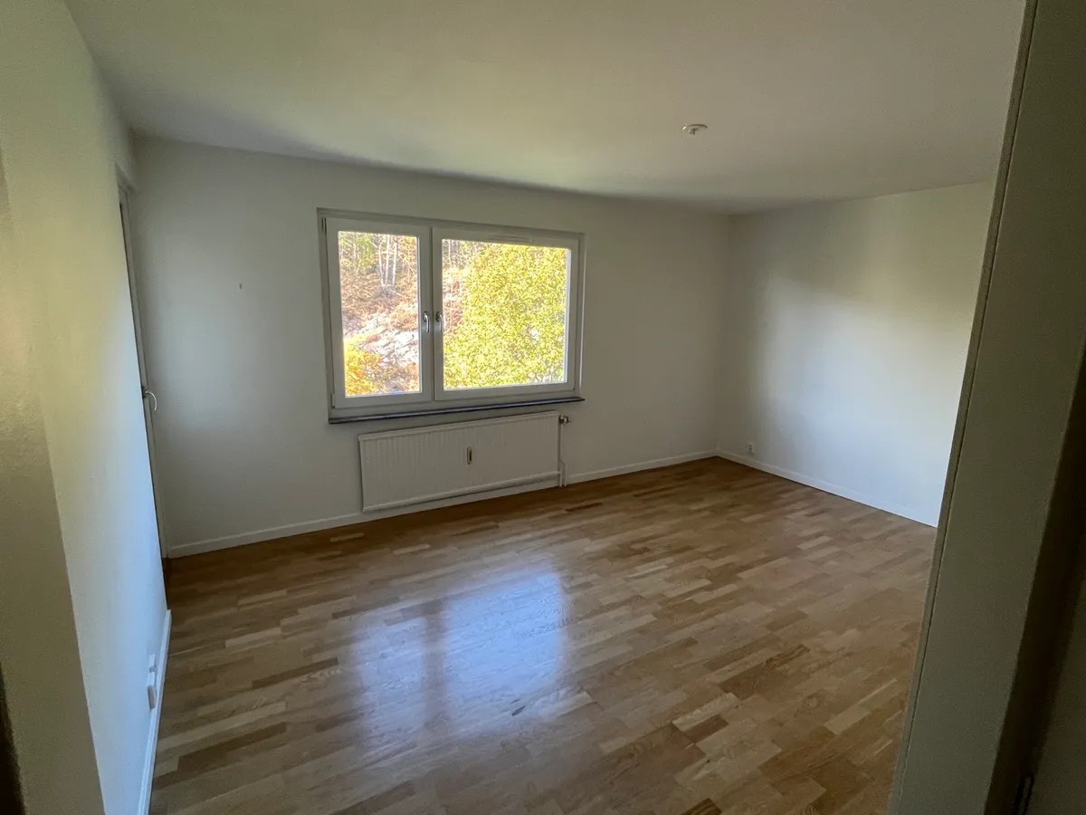 Hyreslägenhet på Hisings Backa i hisings-backa