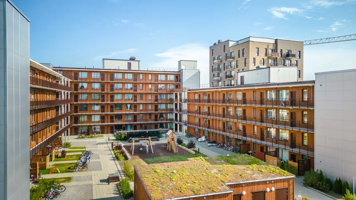 Hyreslägenhet på Täby i taby