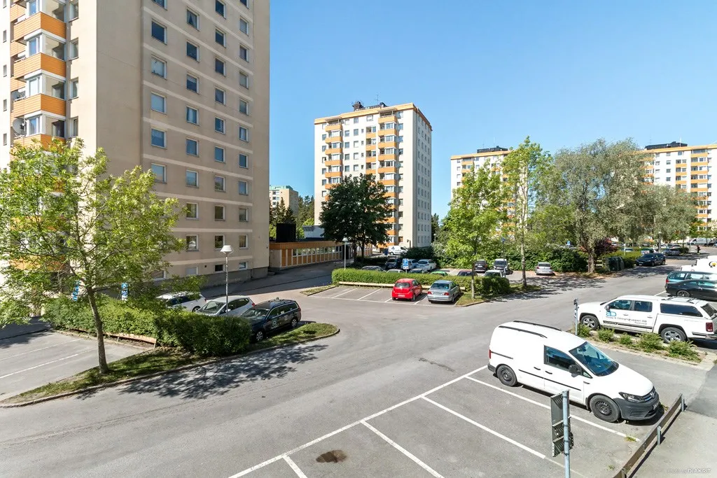 Hyreslägenhet på Täby i taby