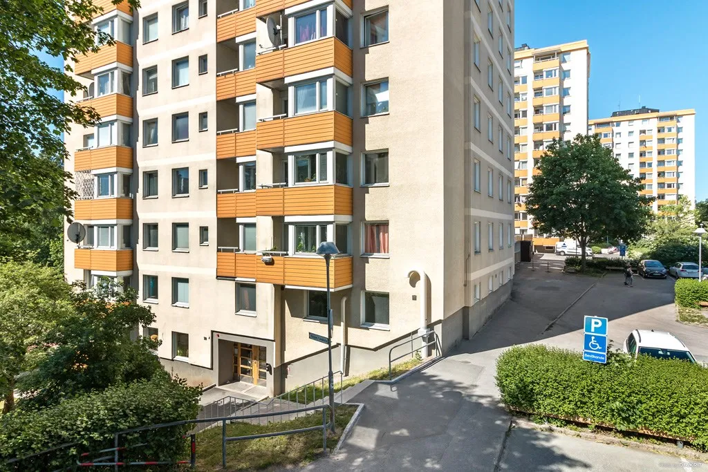 Hyreslägenhet på Täby i taby