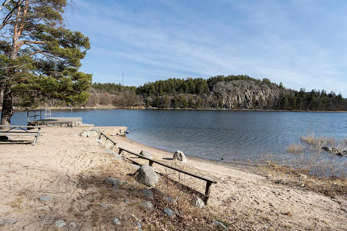 Hyresbostad på Saltsjö-boo i saltsjo-boo